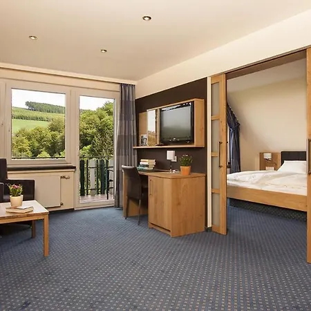 古特坲而沃德酒店 酒店